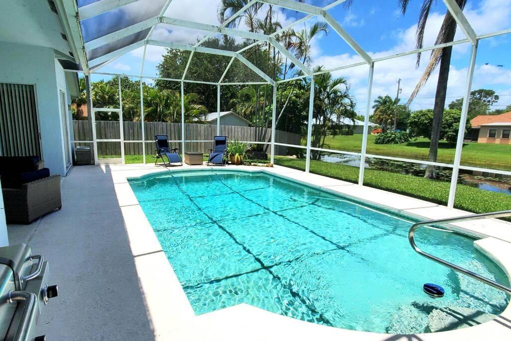 Our Beautiful Florida Vacation Home With Heated Pool Port St. Lucie Kültér fotó
