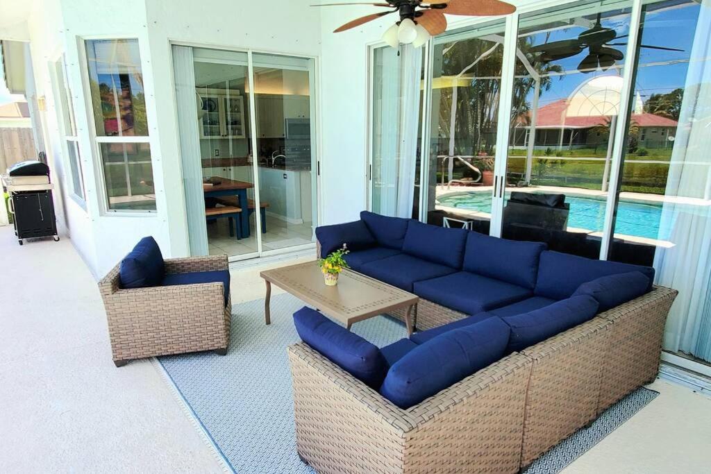 Our Beautiful Florida Vacation Home With Heated Pool Port St. Lucie Kültér fotó
