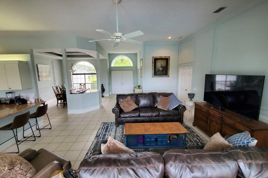 Our Beautiful Florida Vacation Home With Heated Pool Port St. Lucie Kültér fotó