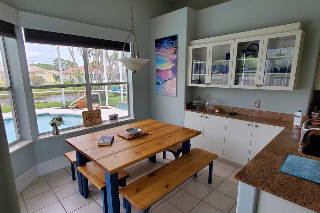 Our Beautiful Florida Vacation Home With Heated Pool Port St. Lucie Kültér fotó