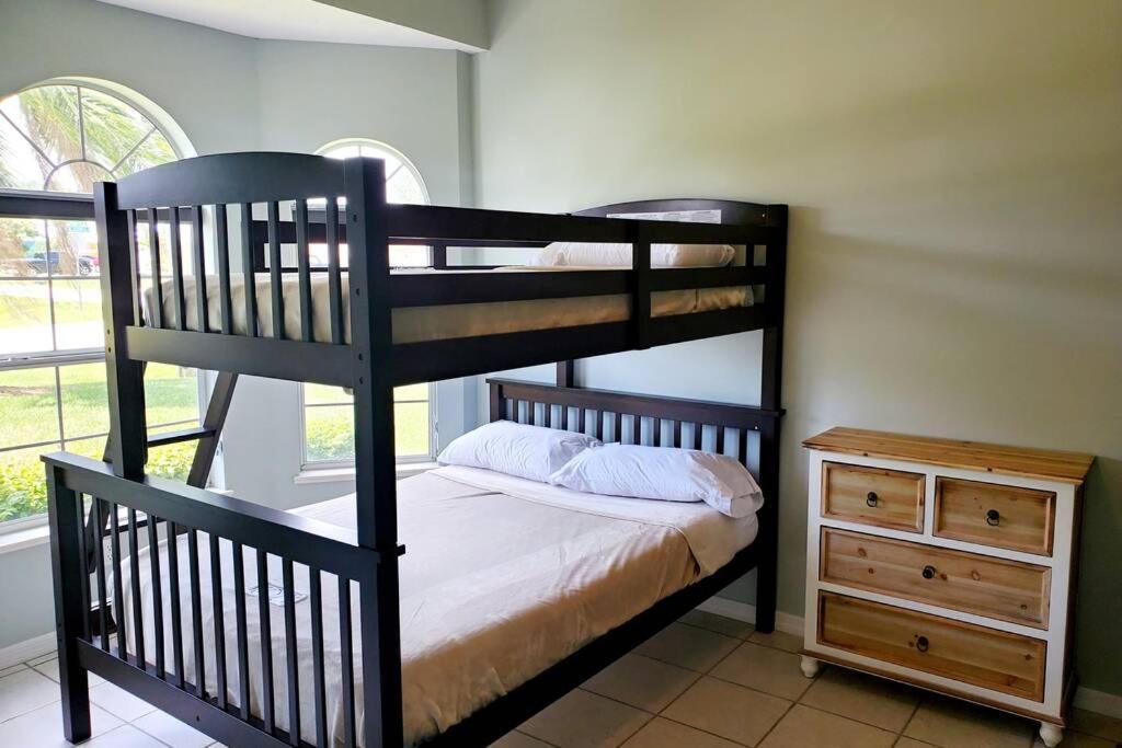 Our Beautiful Florida Vacation Home With Heated Pool Port St. Lucie Kültér fotó