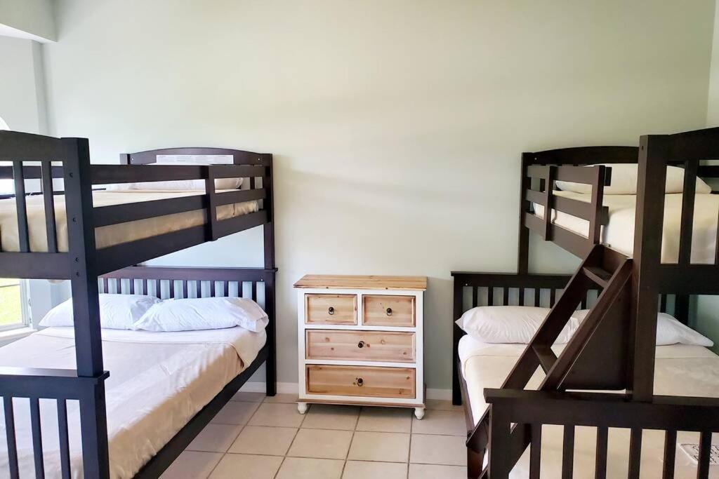 Our Beautiful Florida Vacation Home With Heated Pool Port St. Lucie Kültér fotó